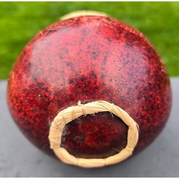 Bee-autiful Handmade Carved Woven Lidded Gourd Bee Themed Cranberry Red - Picture 10 of 14